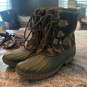 Jack Rogers Green Camouflage Duck Boots
